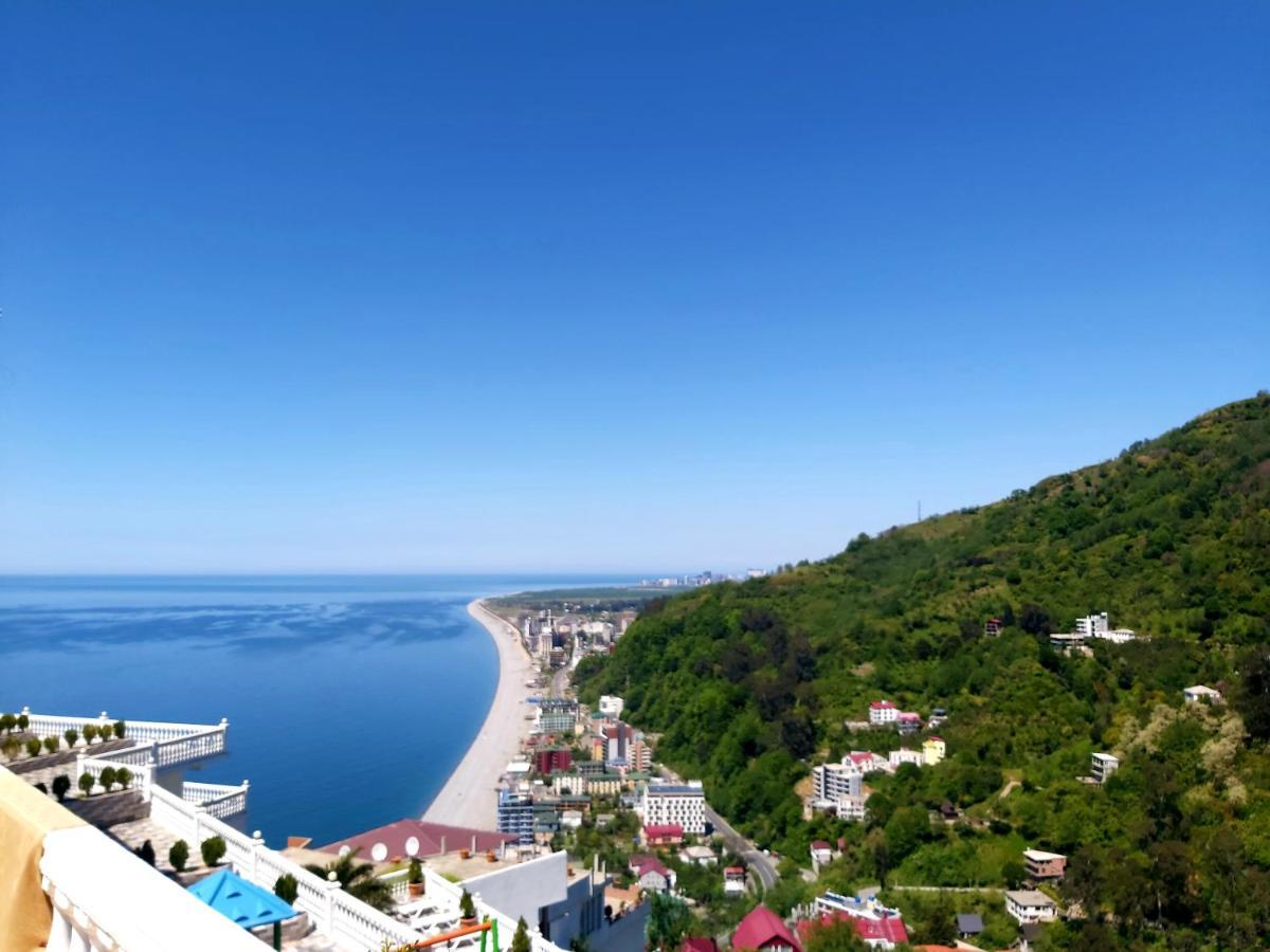 Отель Zura Квариати Экстерьер фото